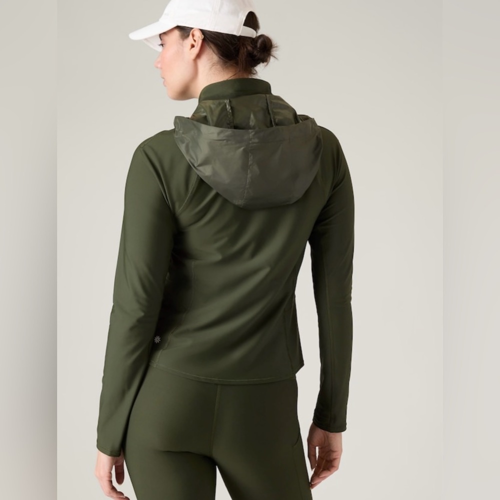 Athleta Aspen Olive Interval Jacket Hooded Medium Running Outdoor Hiking - Picture 6 of 11
